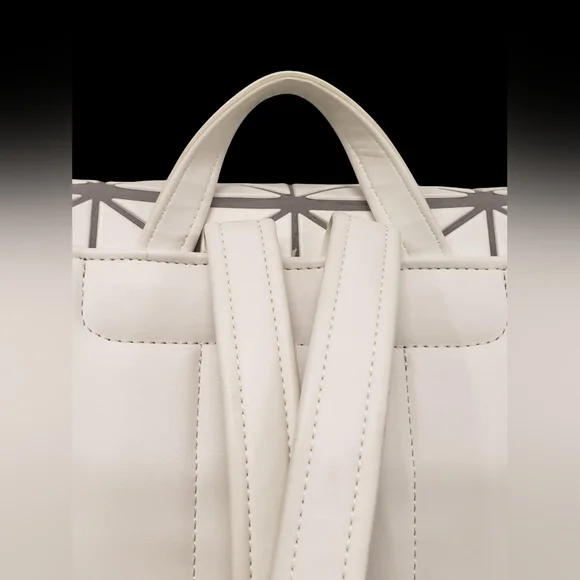 Bao Bao Issey MiyakeVinyl Garment Bag - Picture 4 of 16